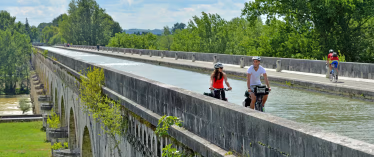 Le pont Canal d'Agen