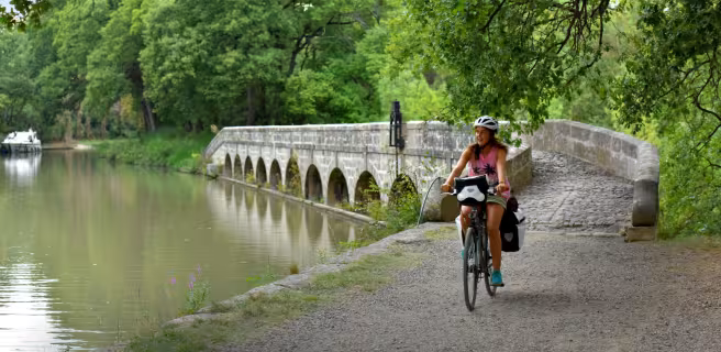 La Redorte à vélo - Canal du midi