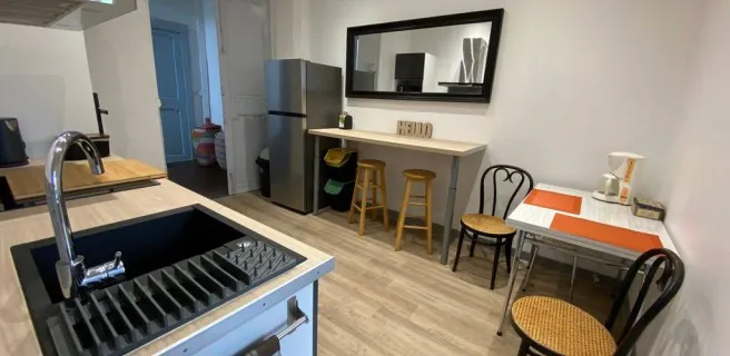 Comme une Parenthèse