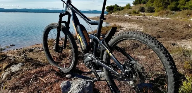 CYCLE AVENTURE